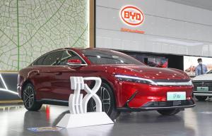 China ADAS 5 Seater All EV Cars Han BYD Electric Hatchback wholesale