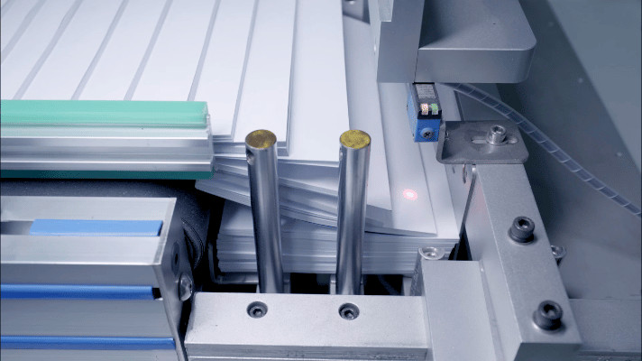 Max. Book Size 280×360mm Automatic Paper Bag Making Machine with Cold Glue cover machine casing in notebook diary