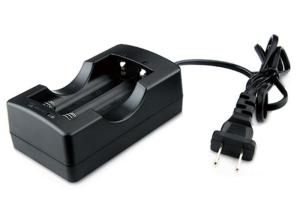 China American 2 Slot Battery Charger , 3.7V 500mA 18650 Intelligent Battery Charger wholesale