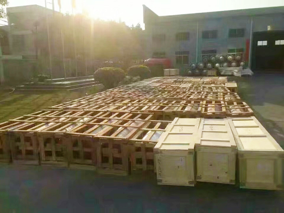 100L Red FM 200 Cylinder 6.3mm Wall 42 Bar Working Pressure