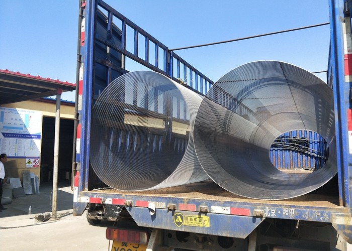 Corrosion Resistant Reverse Wedge Wire Screen Pipe For Coal Mining Industry