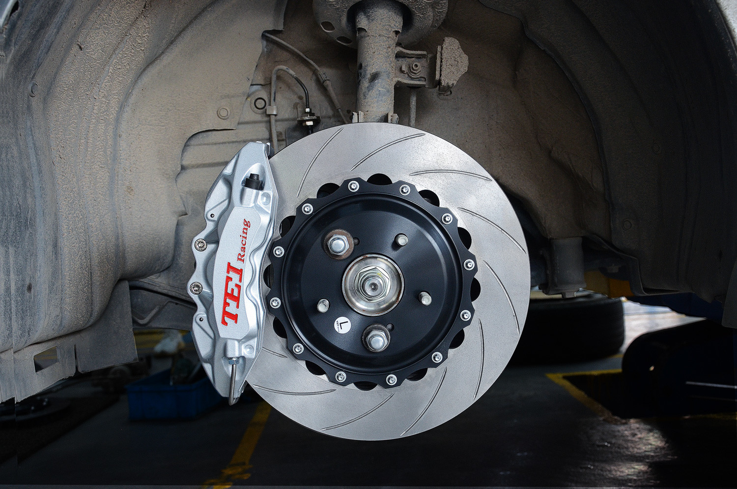 Reliable TEI Racing Big Brake Kit 6 Piston Mazda Atenza 18inch wheel