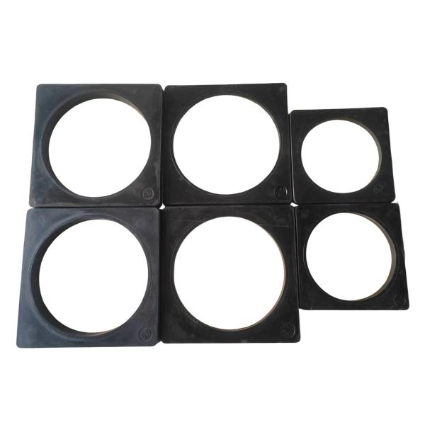 Square Traffic Cone Weight 1.5 Kg Safety Cone Rubber Base 280*280*27mm