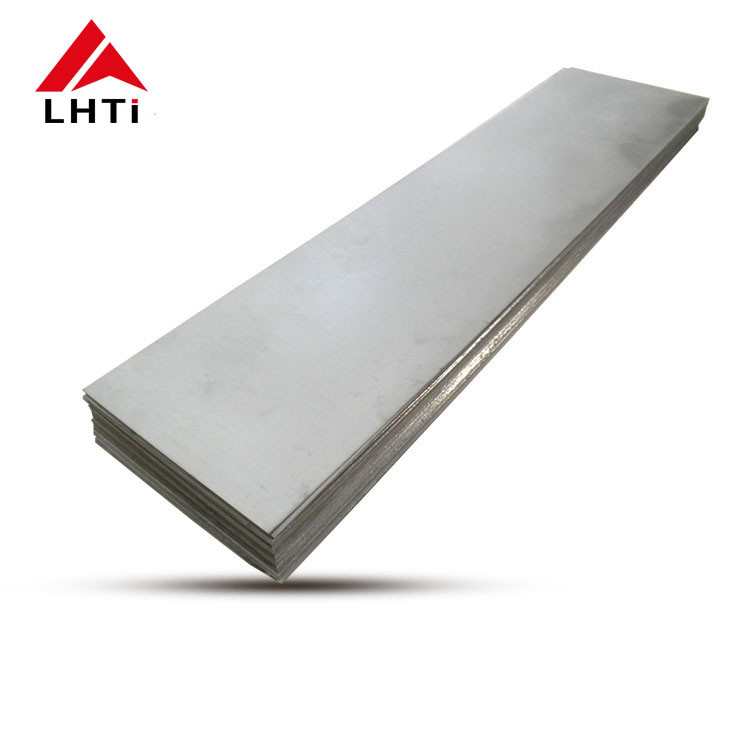 Excellent ASTM B265 Silver Titanium Alloy Plate Titanium Sheet 25000 PSI Yield Strength 0.5-6mm