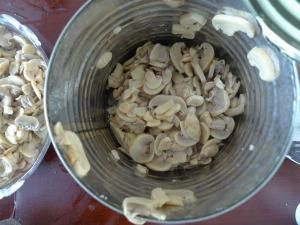 China Various Specifications Canned Sliced Button Mushrooms wholesale