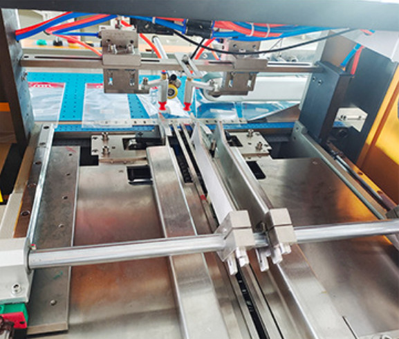 50HZ / 60HZ Automatic Bagging Machine 15kw Bag Filling Machine Lucky Bags