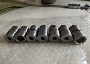 ANSI A105 12 Inch NPT Stainless Steel Threaded Nipple