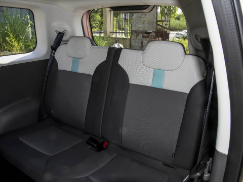 CHANGAN Lumin2022 301Km Sweet Long Bettery Life White/Blue 4 Seats Automobile Vehicle