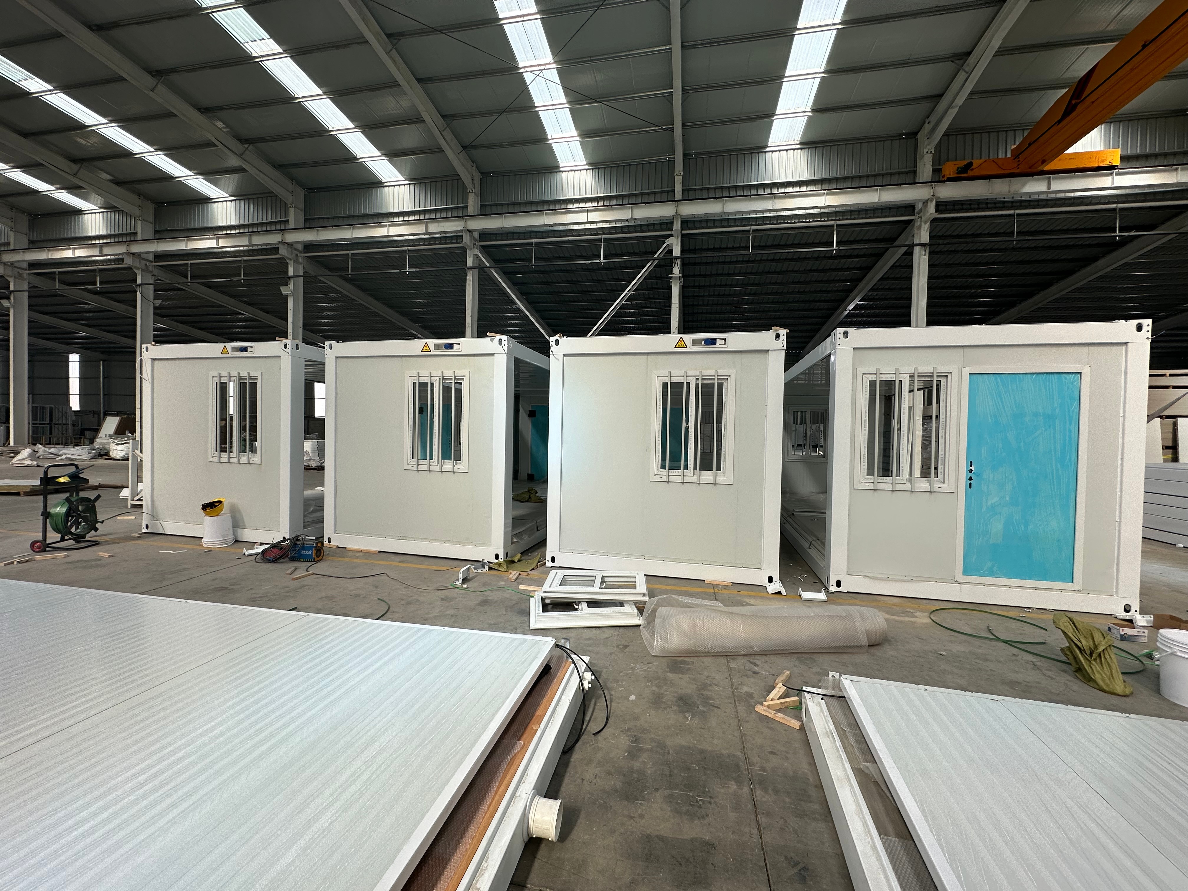 Shockproof Performance Mobile Folding Container Direct Supply in White or Customized Color