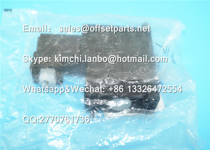 SM 74 machine M2.184.1111 4-2way valve ORIGINAL offset press printing machine spare parts