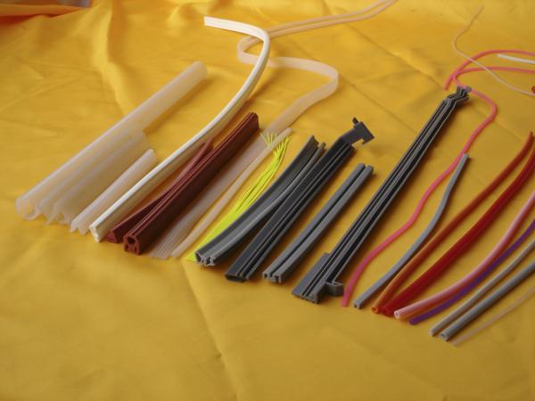 Innovative Customized Silicone Sponge Tube , Silicone Flexible Hose For