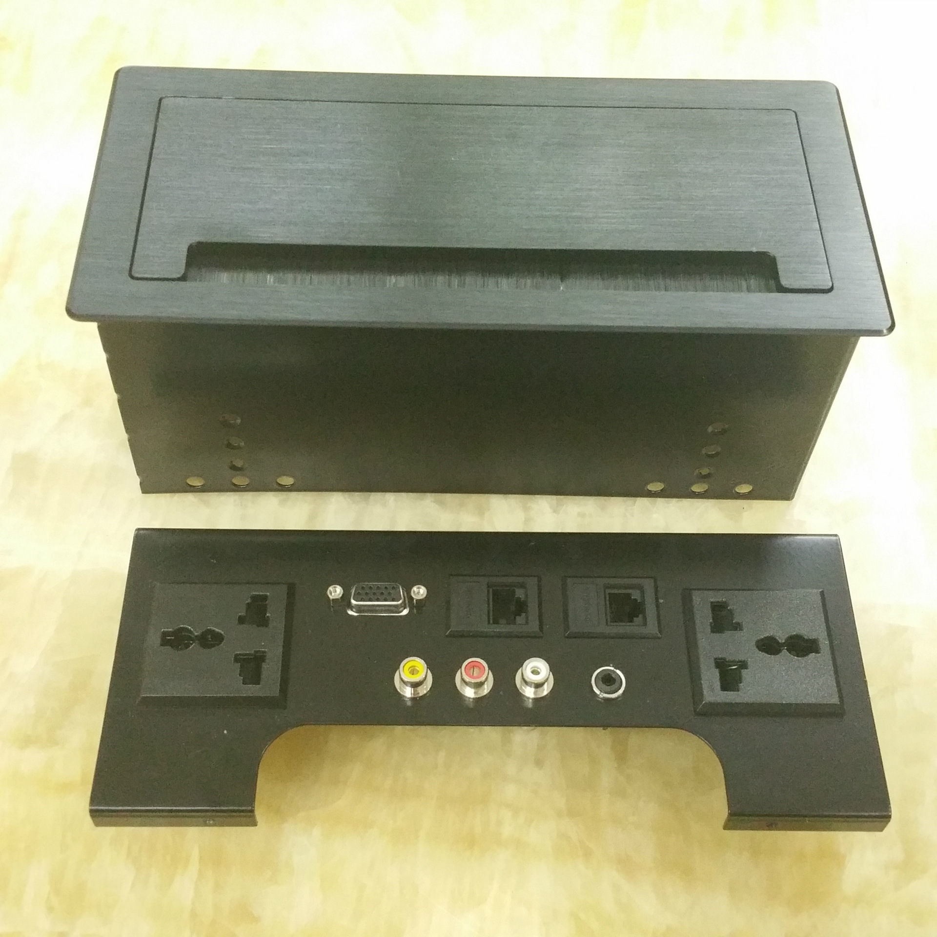 European Markets Conference Table Socket with EU Socket and USB Power Charger