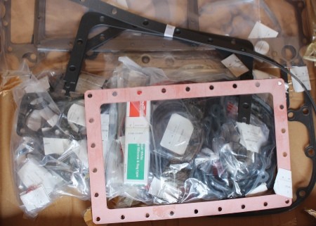 Diesel engine parts for Mitsubishi,S6B3,S6A3, overhaul gasket kit for mitsubishi,34A94-30054,36294-70162,3629470162