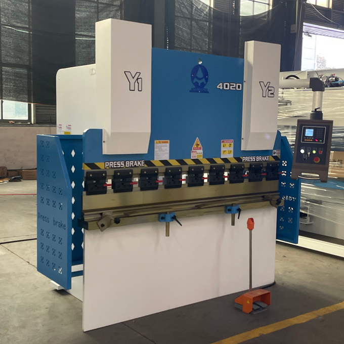 Torsion Bar Hydraulic Press Brake Max Bend 3mm Carbon Steel 1.5mm Stainless Steel