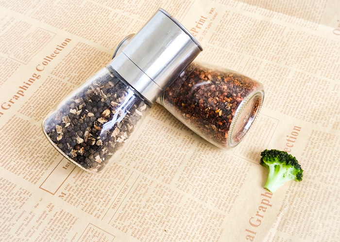 Stainless Steel Manual Glass mill for Black Pepper or Salt