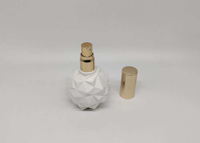 50ml Empty Custom Cosmetic Bottles White Color Round Shape Plastic PET