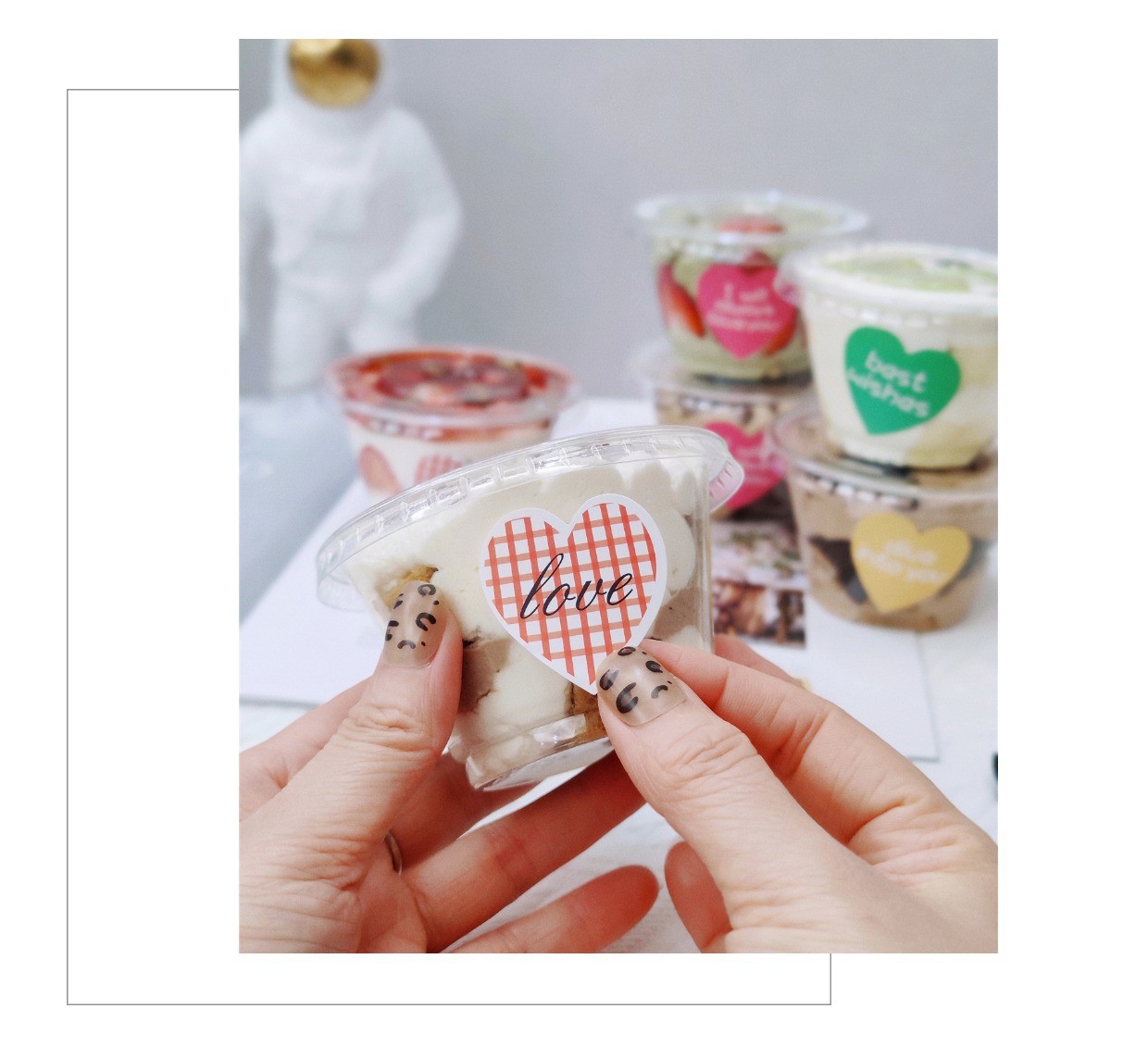 Transparent Dessert Ice Cream Cup Mini Cake Cup Packaging Plastic Cups with Lids
