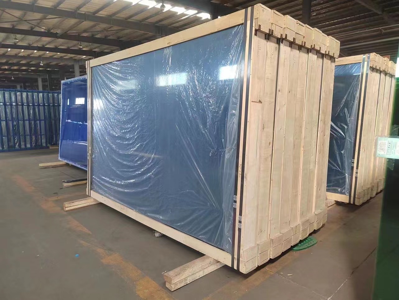 auto tinted glass 3300/2140, 3660/2140, 3300/2440, 2440/1830, 2440/1650, 2200/1650, and customized sizes