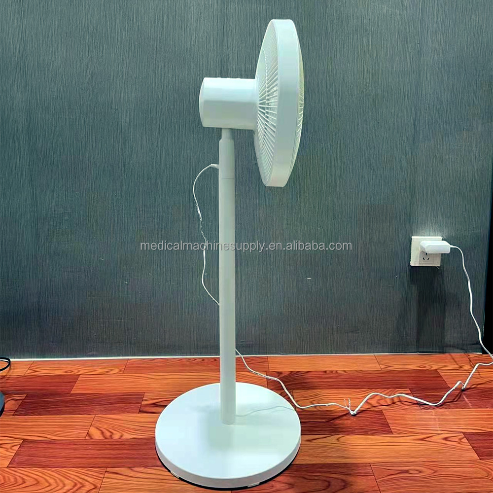 6-Blade Floor Fan for Air Circulation at Three Wind Speeds and 6 Blades