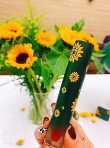 China ODM Velvet Matte Shimmer Lip Gloss With Sunflower Seed Oil wholesale