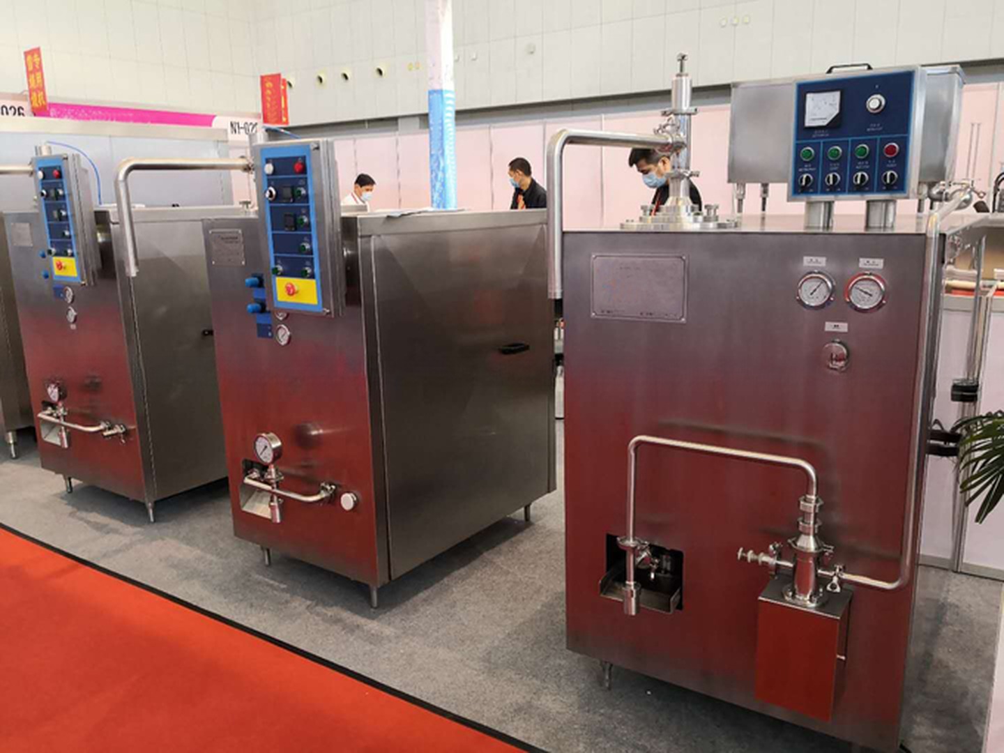 380V/440V Voltage Food Beverage Turnkey Project Ice Cream Production Line for 200L/H