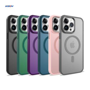 China Translucent Matte Magsafe Phone Wallet Shockproof Anti Fingerprint wholesale
