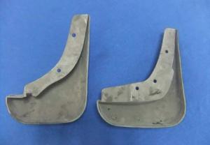 China multi-cavity mould automotive part plastic injection moulded wholesale