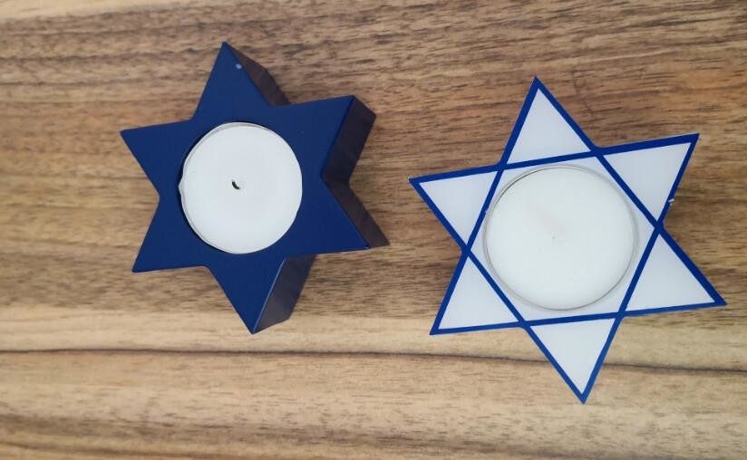 3.8x1.5cm 10gram paraffin white unscented tealight candle with blue holder
