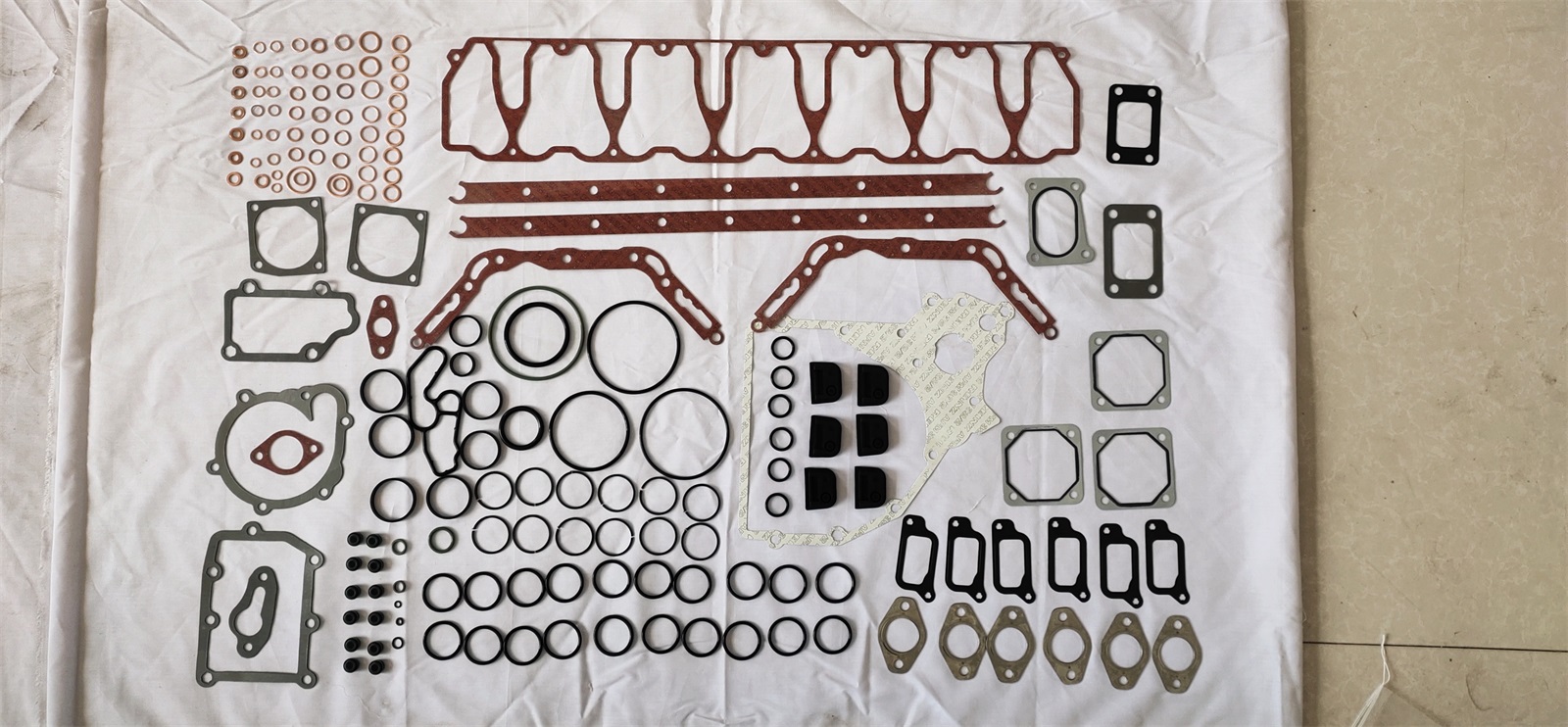 Deutz BF4M2012 Spare Parts Engine Gasket Kits 02931738 02937585