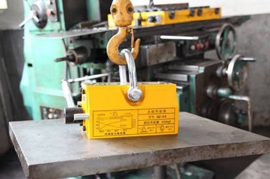 600KG Rated Pull Force Permanent Magnetic Lifter for Construction Works Dead Weight 25KG