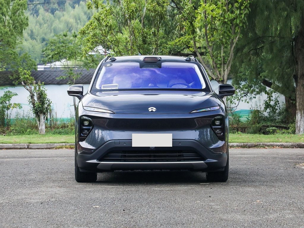 620KM Electric Off Road Vehicle Medium To Large 5 Doors Nio ES7 Electric SUV