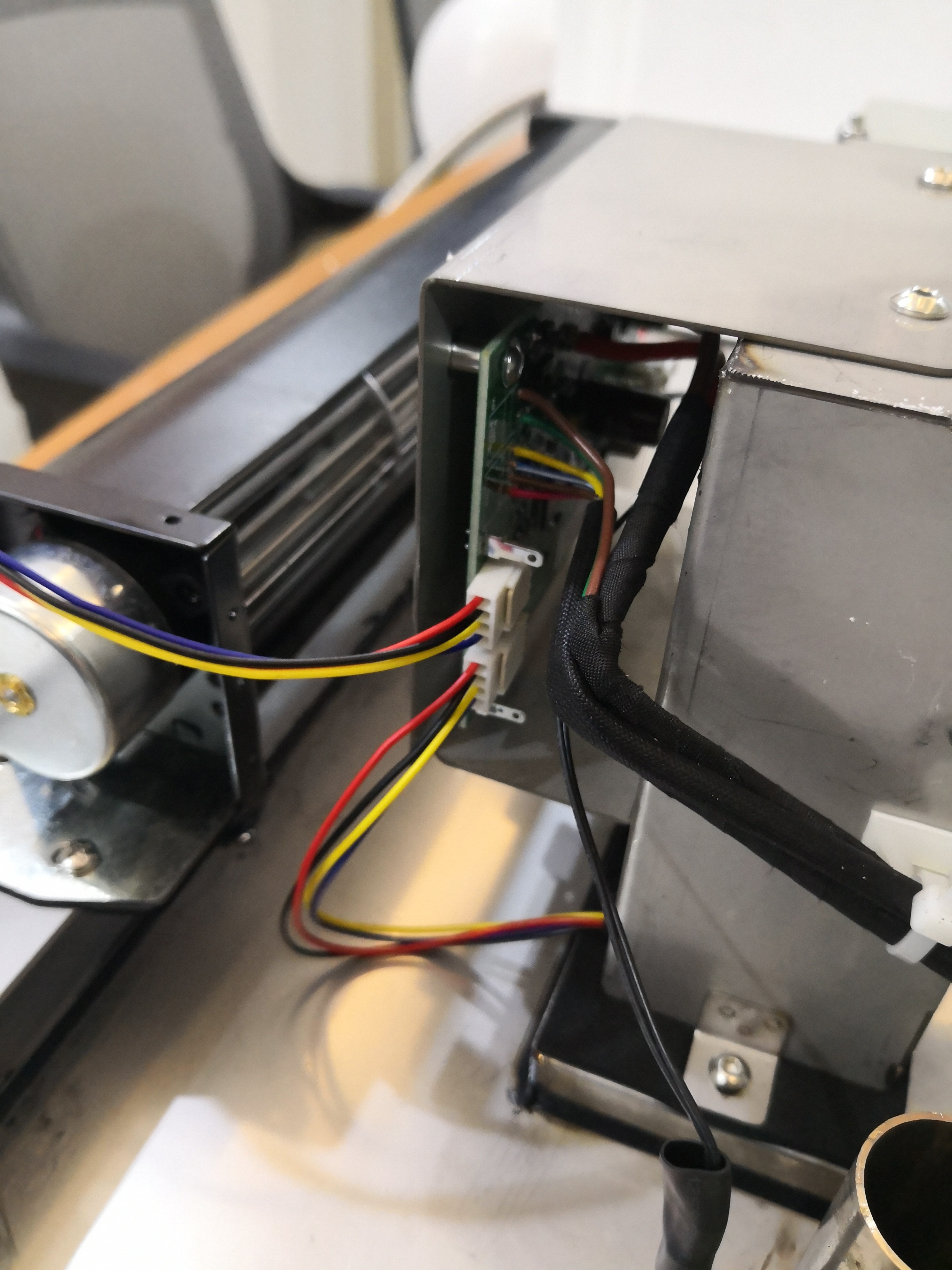 Double Stoves Cooktop Diesel Cooker and Air Heater in Motorhome Camper