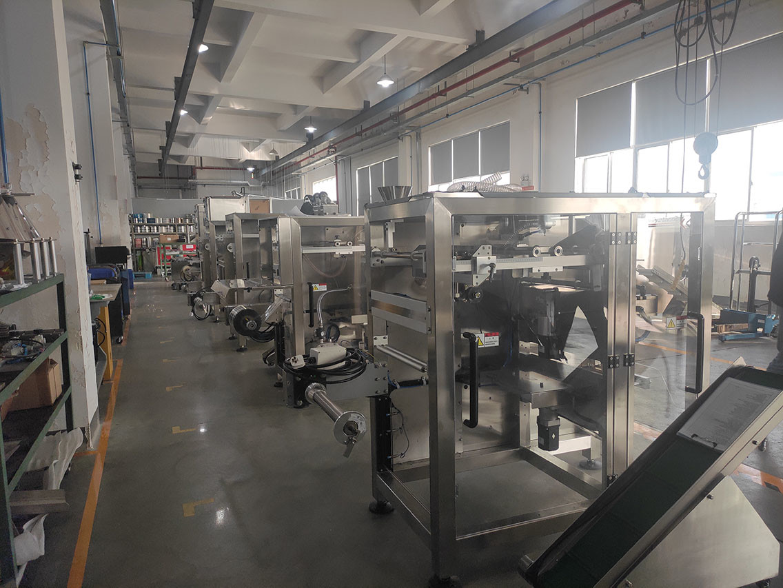 Automatic Vertical Powder Packing Machine 2.5kw Mini Pouch Packaging Machine