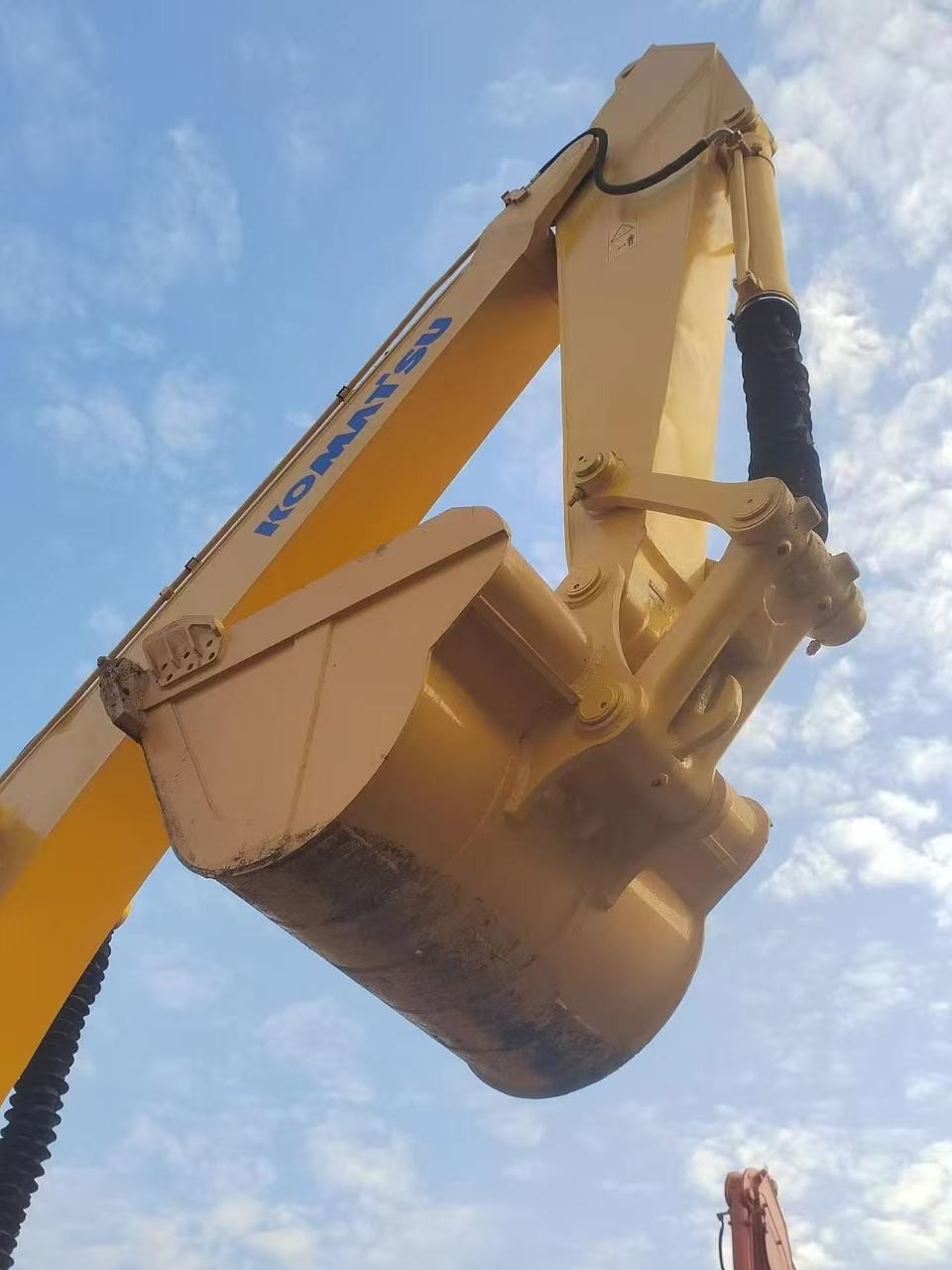 Japan Imported Komatsu PC400-8 40 Ton Crawler Excavator for Municipal Construction and Road Engineering