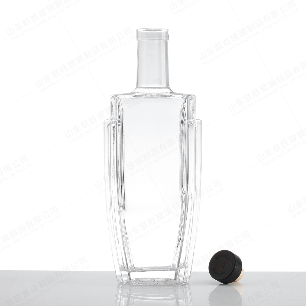 Round Empty Flint Glass Liquor Wine Whisky Vodka Tequila Bottle With Cork Lid for Your