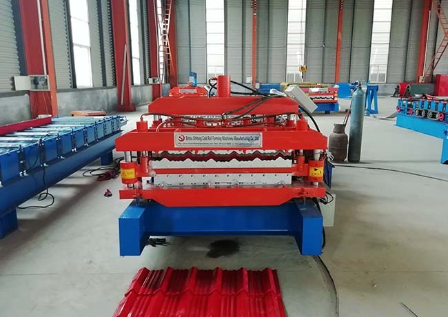 Color Sheet Double Layer Roll Forming Machine Productivity 20-25 M/Min Shaft Diameter 70mm