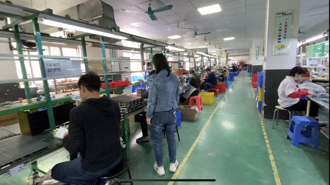 Photovoltaic Grid Connected Micro Inverter 350w Pv Solar System Micro Inverter