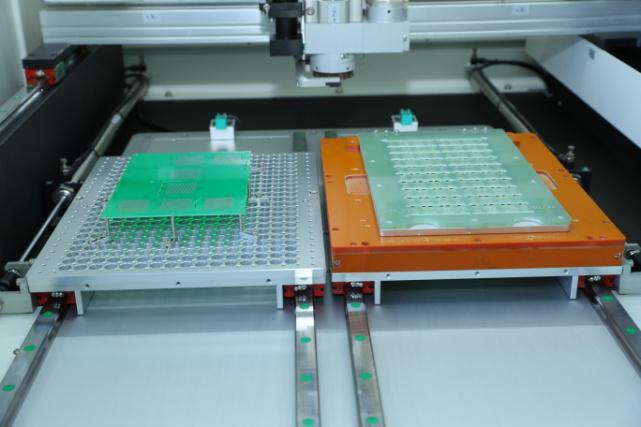 Full Automatic PCB Depaneling Router Machine for PCBA boards