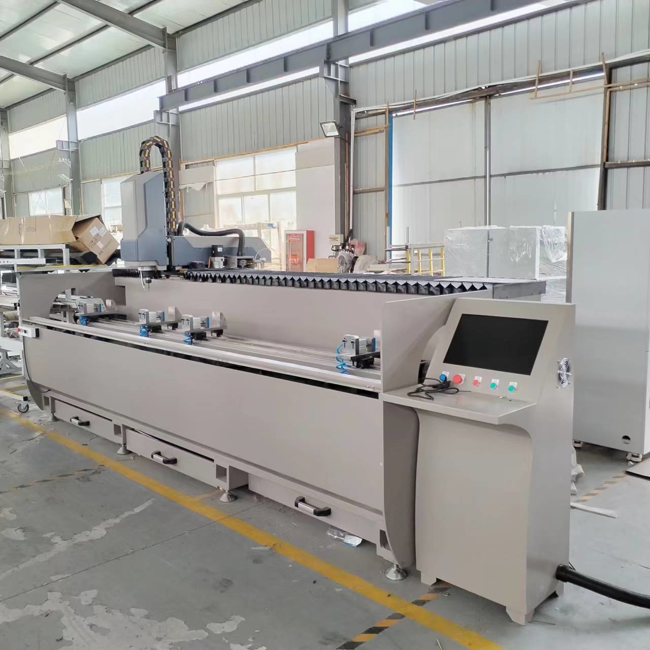 3 Axes CNC Copy Router Machine For Aluminium And UPVC Window Door And Curtain Wall
