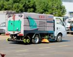 Dongfeng Mini Industrial Road Sweeper Machine , Street Sweeper Cleaning