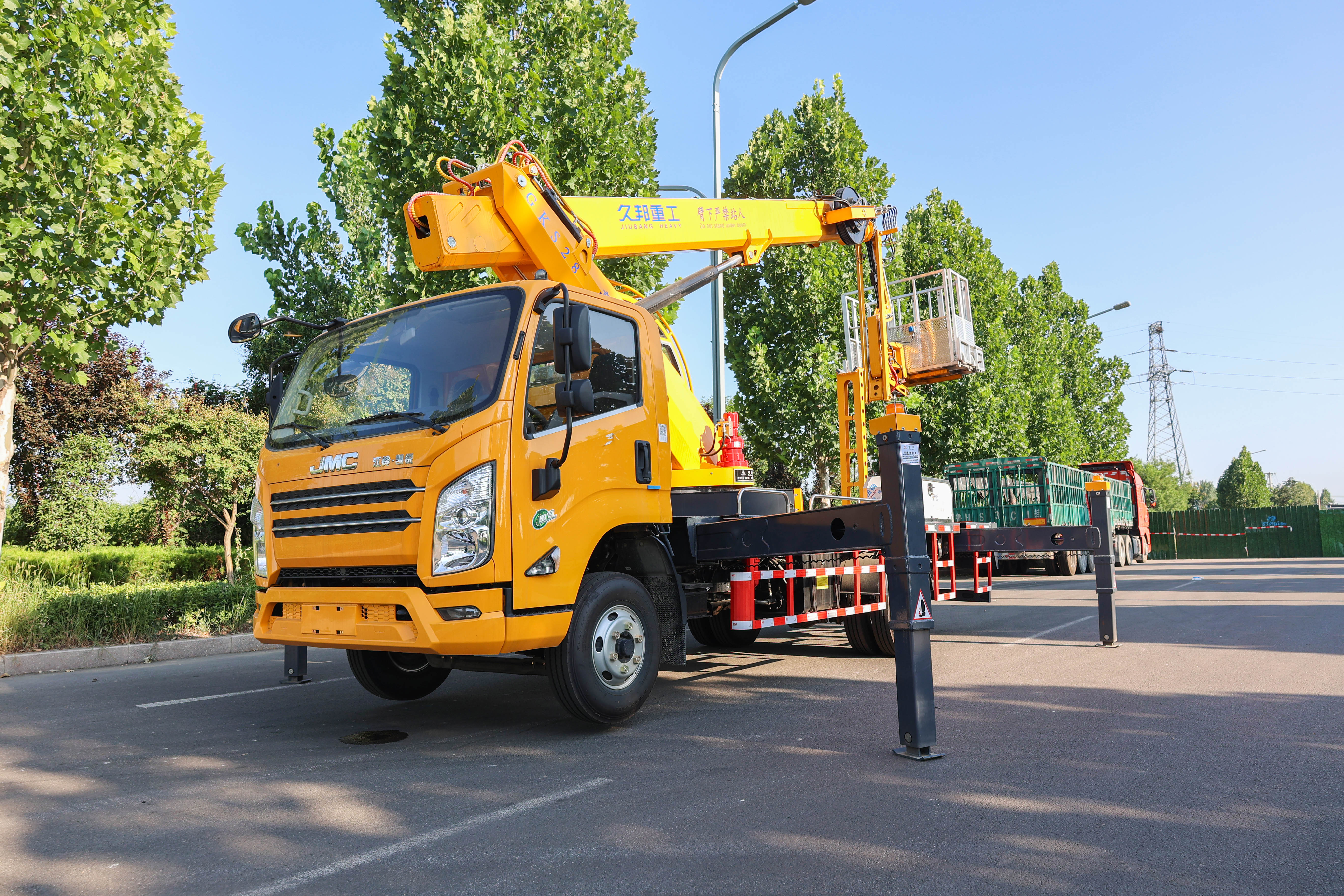 High Quality JMC 28M Telescopic Boom High Platform Aerial Worker, Sold Separately