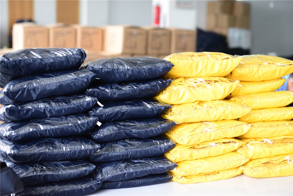 R101-O 100% Water Proof Rain Jacket Pant PVC Polyester Hooded Raincoat 0.25-0.55mm Thickness