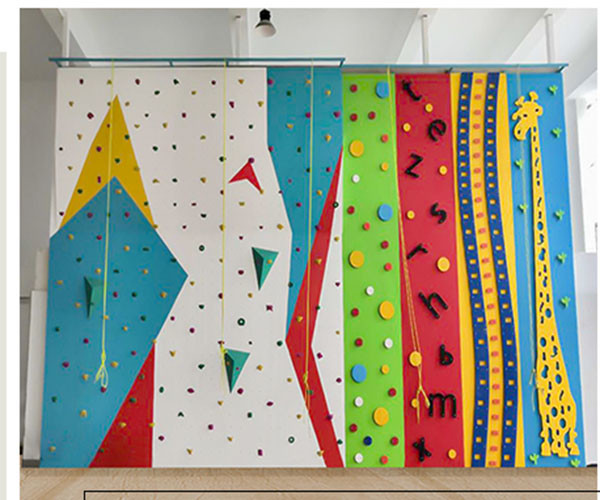 Resin Indoor Climbing Wall Panels Anticorrosion Hot Galvanized Steel Frame