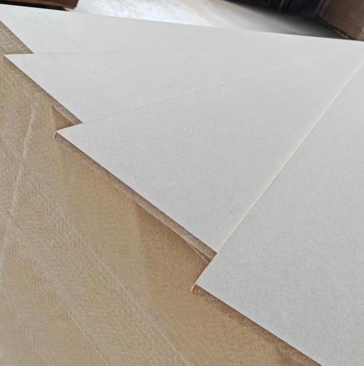 Manufacturer 3mm 4 mm 16mm Pre Laminated Mdf Board Mdf Plywood Laminated Board 18mm
