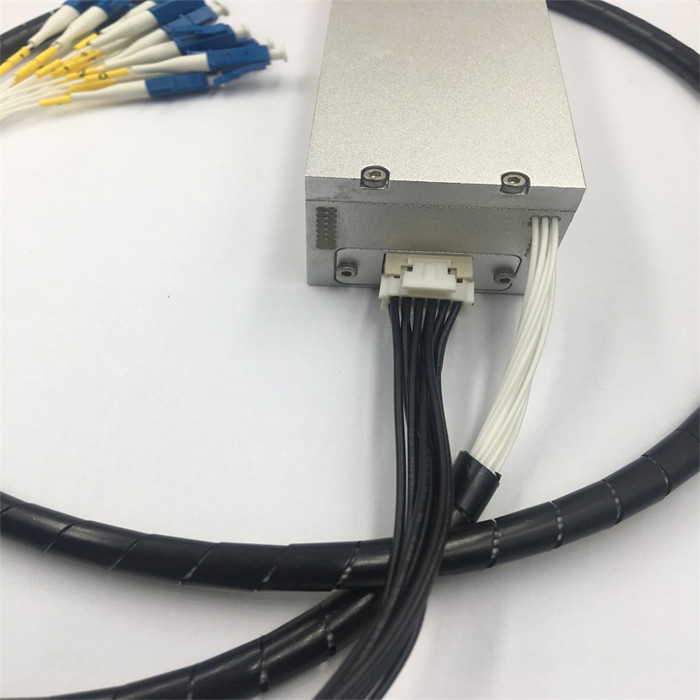 Dustproof Protective 1x16 Optical Switch 850nm 1310nm 1550Nm