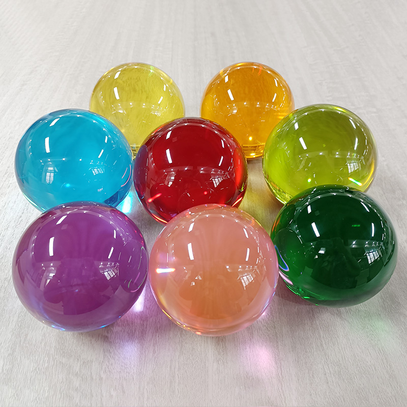 ODM OEM low MOQ Colorful acrylic ball New arrival Hot Selling kid playing round 110mm toy balls resin ball