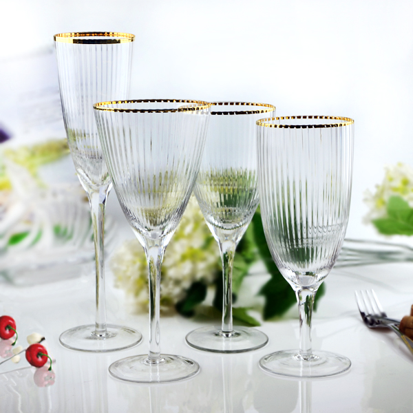 Gold Beaded Clear Acrylic Charger Plates Round Plate Gold Rim 33CM