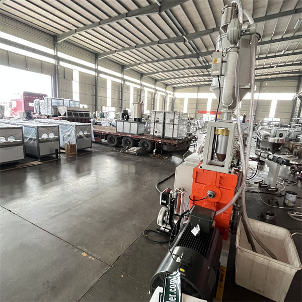 China PE Flexible Tube Machine , High Speed Water Supply Pipe Machine wholesale