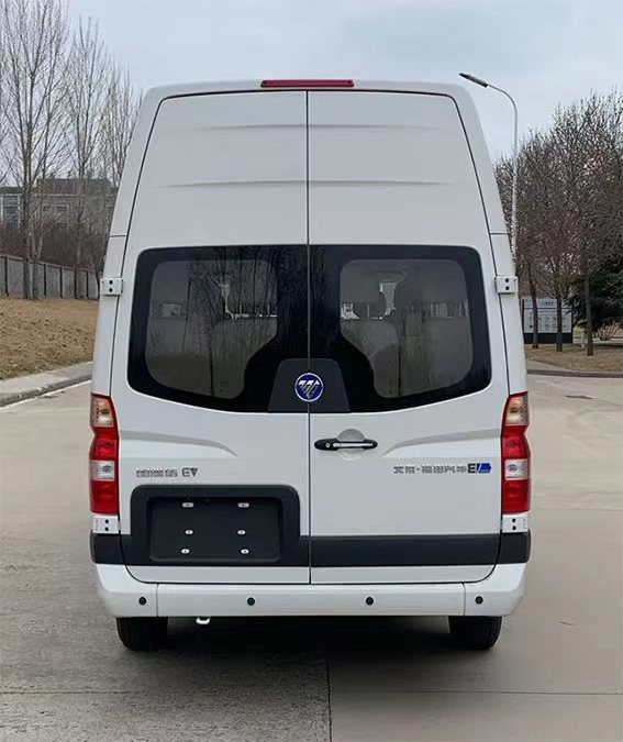 Foton 10-17 Seat Pure Electric Tourist Bus With 350 Kilometers Range Rear Wheel Drive