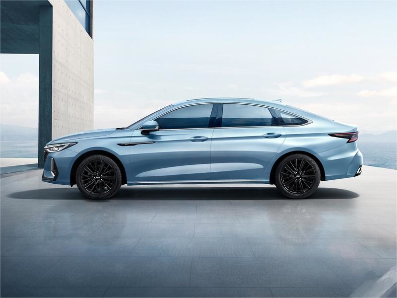 Gasoline Chery Arrizo 8 Vehicle Automobile Two Wheel Drive Advanced Sedan
